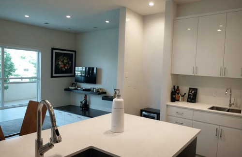 East Hollywood House | Elegant 4BR gated residence in Prime Hollywood