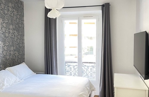 Bel-Air Nord Apartment | Elegant and Cozy 3BR Parisian appartement