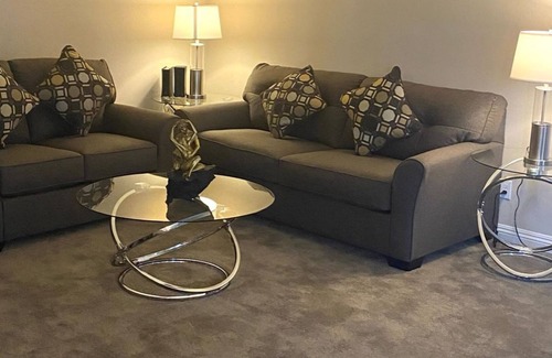 South Gate Apartment | Elegant and Modern Apartment near downtown LA