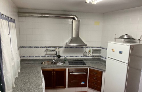Los Marines Cottage | Elegant and spacious rural house in Los Marines, 5 minutes from Aracena