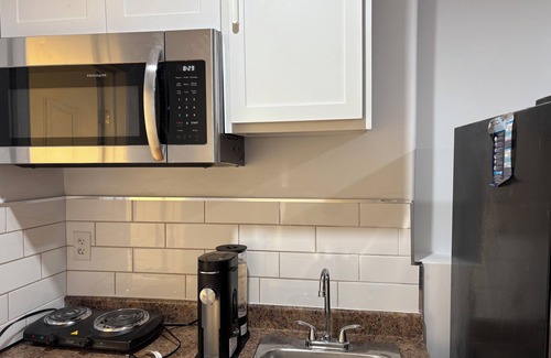 Bedford Villa | Elegant Bachelor in Bedford-Halifax