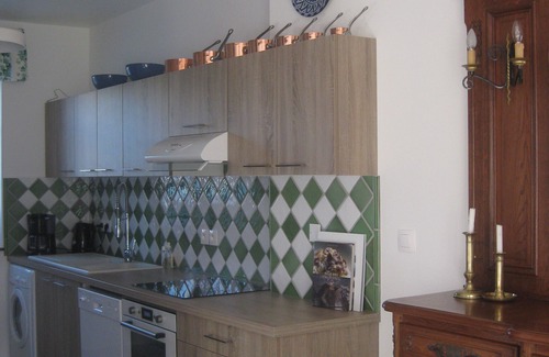 Les Marets House | Elegant cottage in a 8 ha park with lake, toys/swing set/ping pong .Paris 80km