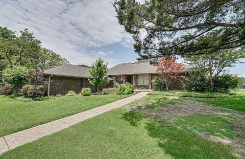 Heath House | Elegant Executive Home in Estate Community of Heath Tx.