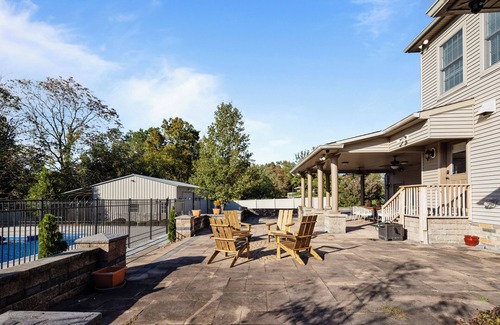 Chester House | Elegant Home w/7BRs, Game Room, Luxury Yard, Pool