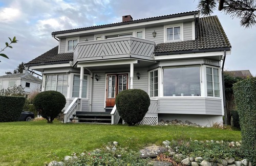 Randaberg House | Elegant house close to the beach