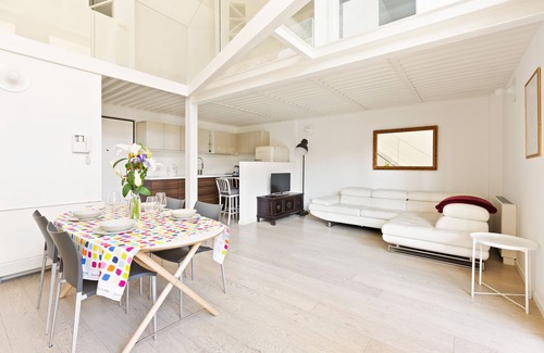 Precotto Apartment | Elegant Loft with balcony