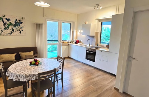 Rubiana Apartment | Elegant Mountain View Suite [Netflix-Wifi-Xbox]