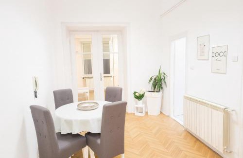 Kosancicev Venac Apartment | ELEGANT STAY-Boutique Apartment Experience