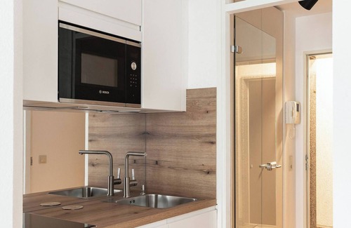 Ludenberg Apartment | Elegant Studio Apartment in Düsseldorf Ludenberg