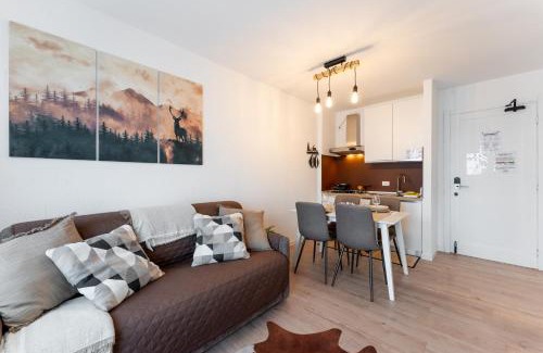 Gallio Apartment | Elegante Bilocale con balcone - Perfetto per coppie