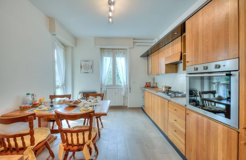 Salo Apartment | Elena Apart-Balcony & parking private, Salò, Italy