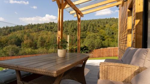 Bicfalau Villa | Eleonora Residence