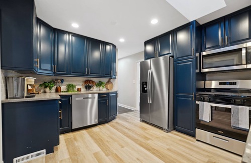 Addison House | Elevated Stay 3BR in Addison LCP Collection
