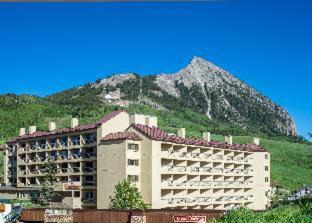 Crested Butte Hotel | Elevation Hotel & Spa