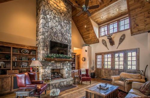 Newland House | Elk Camp Lodge
