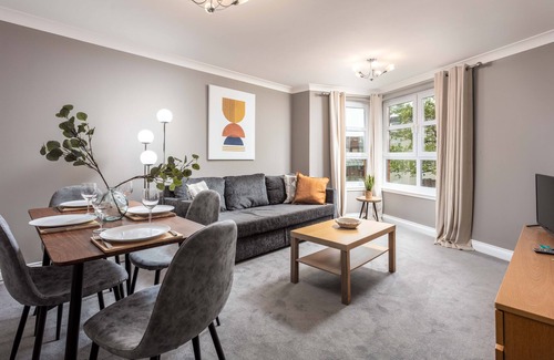 Ayr Apartment | Elms Way No33 - Donnini Apartments