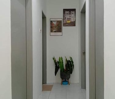 Pelindung Apartment | EM Camar Seaview Homestay at Sutra Villa2