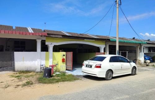 Kampung Dato' Ibrahim Fikri House | Embun Homestay Kemaman