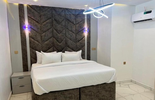 Benin City Apartment | Emiez Hotel and Apartment