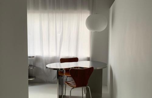 Jongdal-ri House | Empty Room Jeju