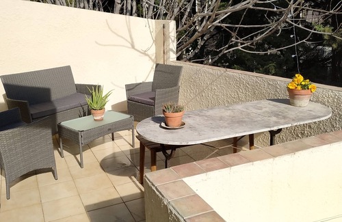 Arles Apartment | En Ville Avec un air de Campagne