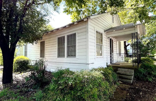 White Settlement House | Enchanting 4 bedroom house West Ft. Worth