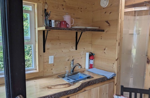 Tay Valley Cabin | Enchanting Cabin In The Woods