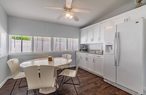 New Port Richey Apartment | Enchanting & Welcoming 2 Bedroom Apartment