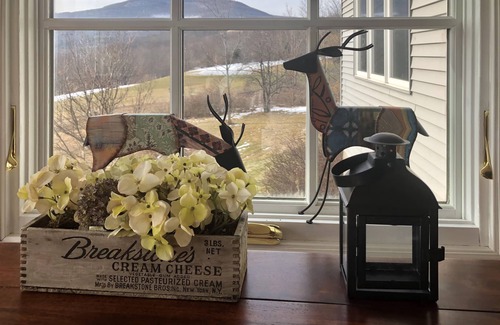 Durham House | Endless Mountain Views & Outdoor Hot Tub. 8 miles to downtown Windham & Skiing!
