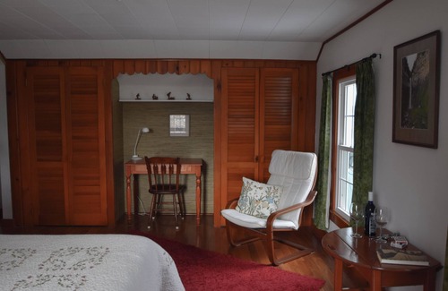 Newfield Bed & Breakfast | Enfield Manor