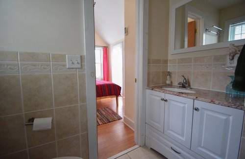 Newfield Bed & Breakfast | Enfield Manor