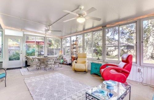 South Venice House | Englewood Bungalow 1 Mi to Beach Pets Welcome!