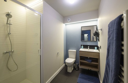 Gradignan Hotel | Enight