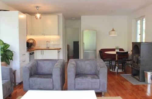 Kleinzerlang House | Enjoy your vacation on a spacious private property right by the water