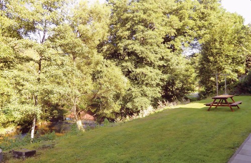 Welchenhausen House | Enjoy a relaxing vacation in this very quietly located vacation home in Welchenhausen in the Eifel.