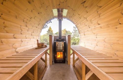 Jablonne v Podjestedi House | ENJOY COZY Tree House Hills Forest Gardens Beautiful Views Sauna Hotbath