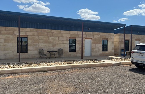 Fluvanna House | Enjoy Lake Alan Henry in Justiceburg Texas in one of our 5 Bungalows