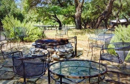 Palo Pinto House | Enjoy Life in the Country Large Ranch House on 90 acres Bring your Horse or ATV