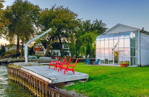 Harrison Township House | Enjoy Our Lakefront Paradise
