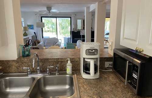 Summerplace House | Enjoy our Private Beach Access!