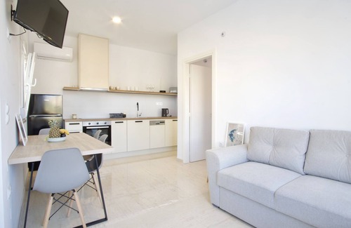 Analipsi Apartment | Enjoy the Crete during your holidays in a cozy apartment next to the sandy beach