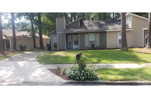 Jacksonville House | Enjoy the entire home and savor your privacy!