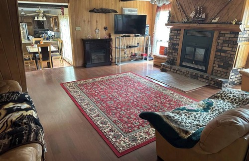 Ingalls House | Enjoy the peace and quite of Pure Michigan's Upper Peninsula.