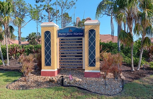 Burnt Store Marina Condo | Enjoy the sunshine!1 bedroom condo in Burnt Store Marina, Punta Gorda, Florida.