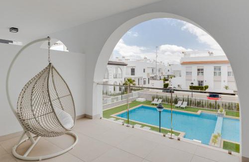 Quesada Apartment | Enora Garden Quesada 16