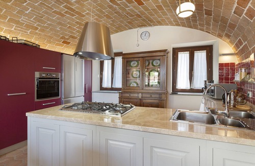 Gabiano Villa | Enticing villa with pool and lovely views over the vineyards! - Villa Teresa
