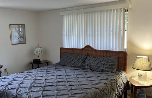 Jasmine Lakes House | Entire 2-Bedroom Home in Jasmine Estates