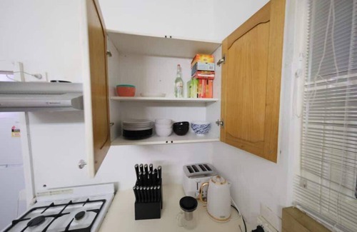 Burwood House | Entire 3 bedroom guest suite in Burwood