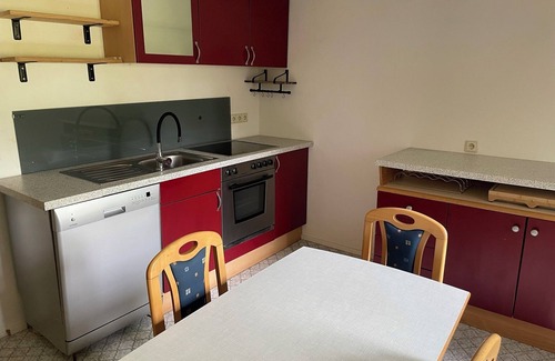 Oerlenbach Apartment | Entire Apartment in a Quiet Location