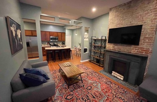 Downtown Buffalo House | Entire home in the heart of Buffalo's historic Allentown!